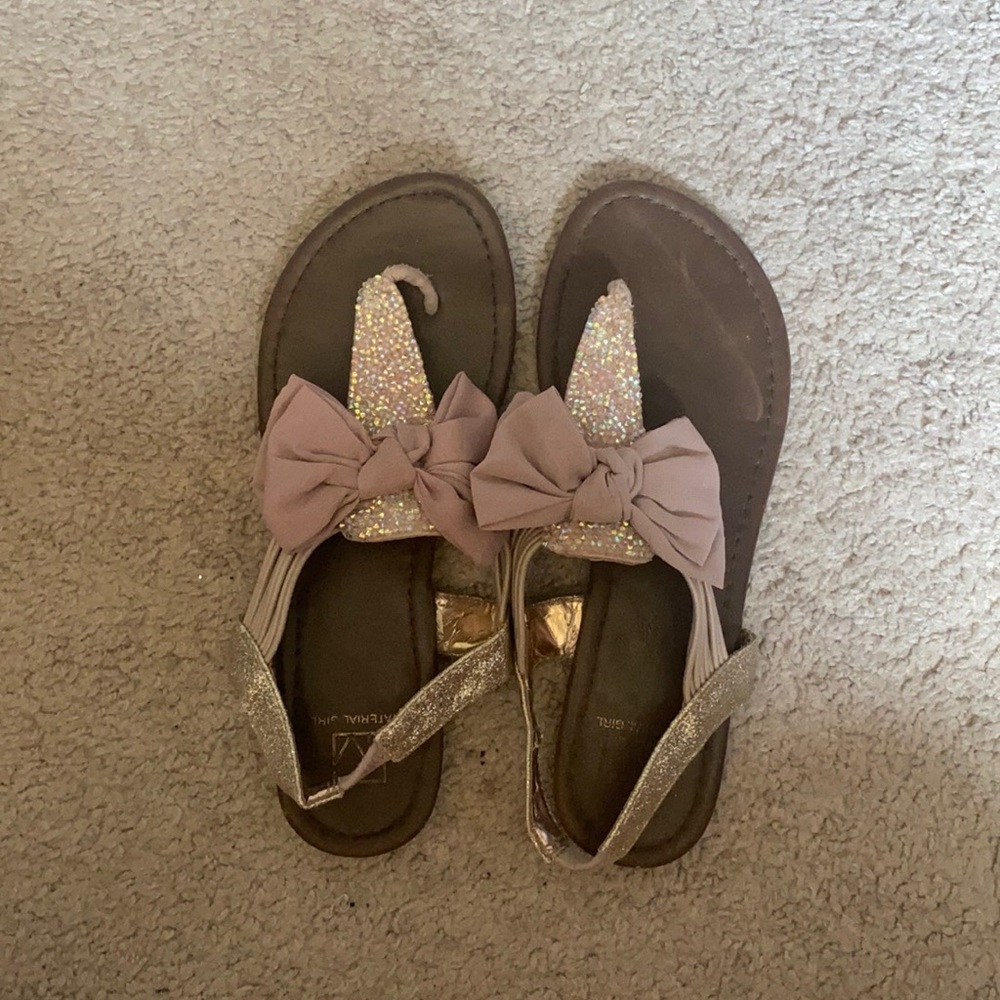 Material Girl Bow Sandals